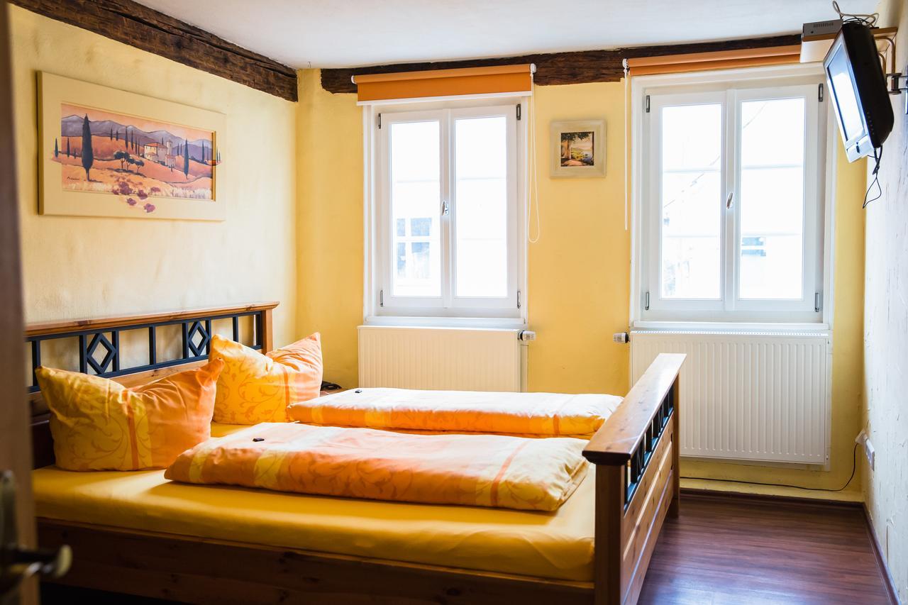 Wiernsheim Landhotel Im Hexenwinkel מראה חיצוני תמונה